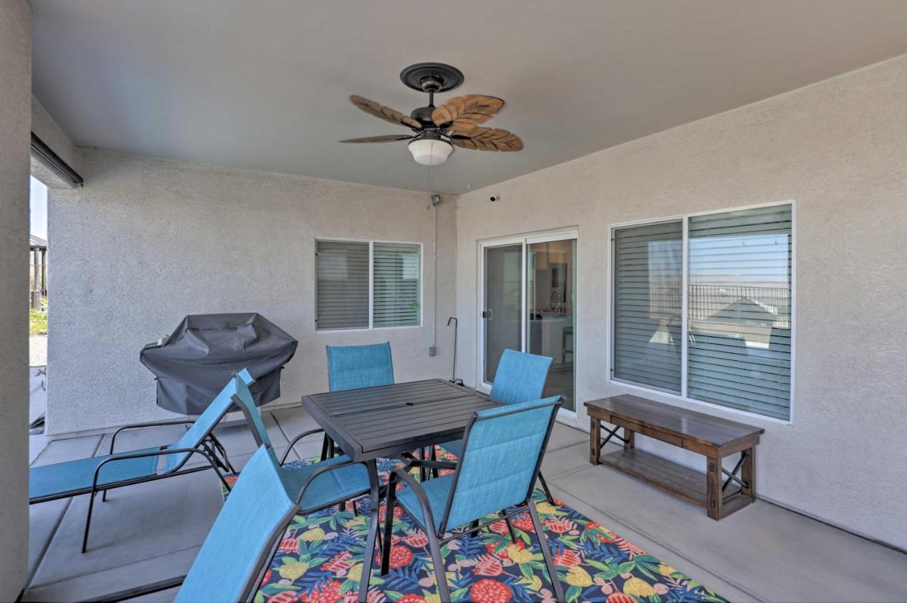 Sunny Bullhead City Home With Patio And Mnt View! Kültér fotó